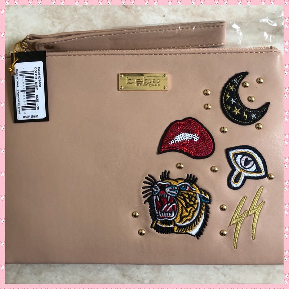 NWT BeBe Wristlet 👛